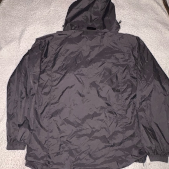 Nike Men's Black Windbreaker Jacket - Picture 2 of 8
